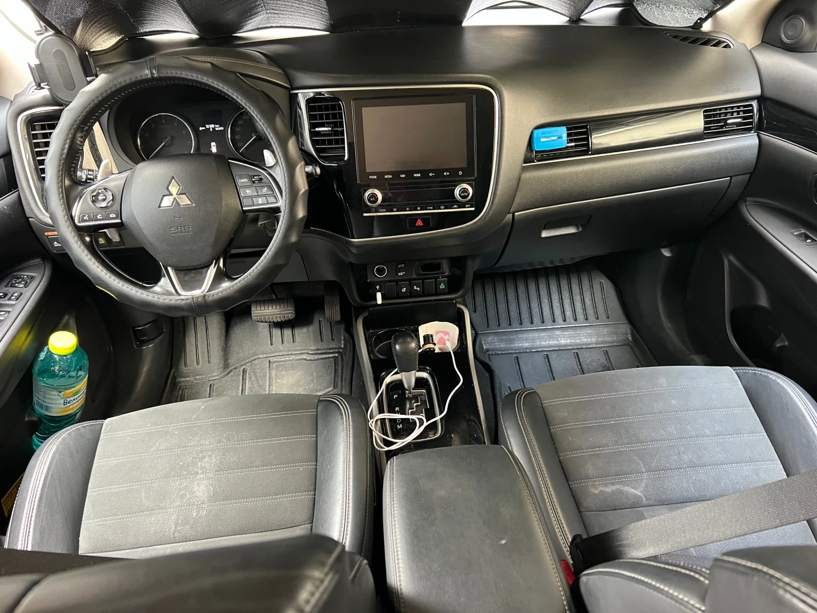 Mitsubishi Outlander, снимка 4 - Автомобили и джипове - 56588153