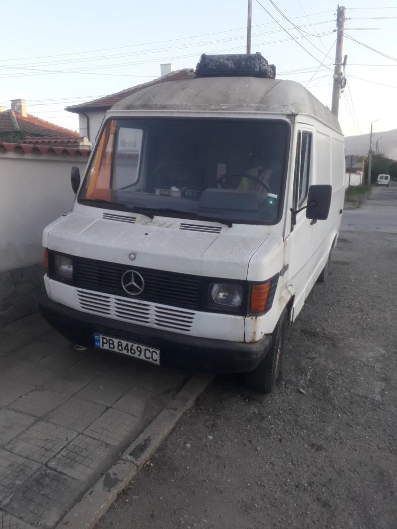 Mercedes-Benz 310, снимка 1 - Бусове и автобуси - 47390012