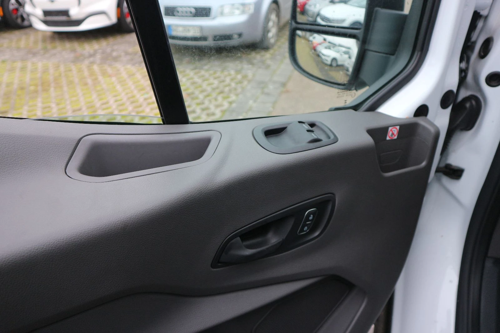 Ford Transit E 350  L3H3  | Mobile.bg   13