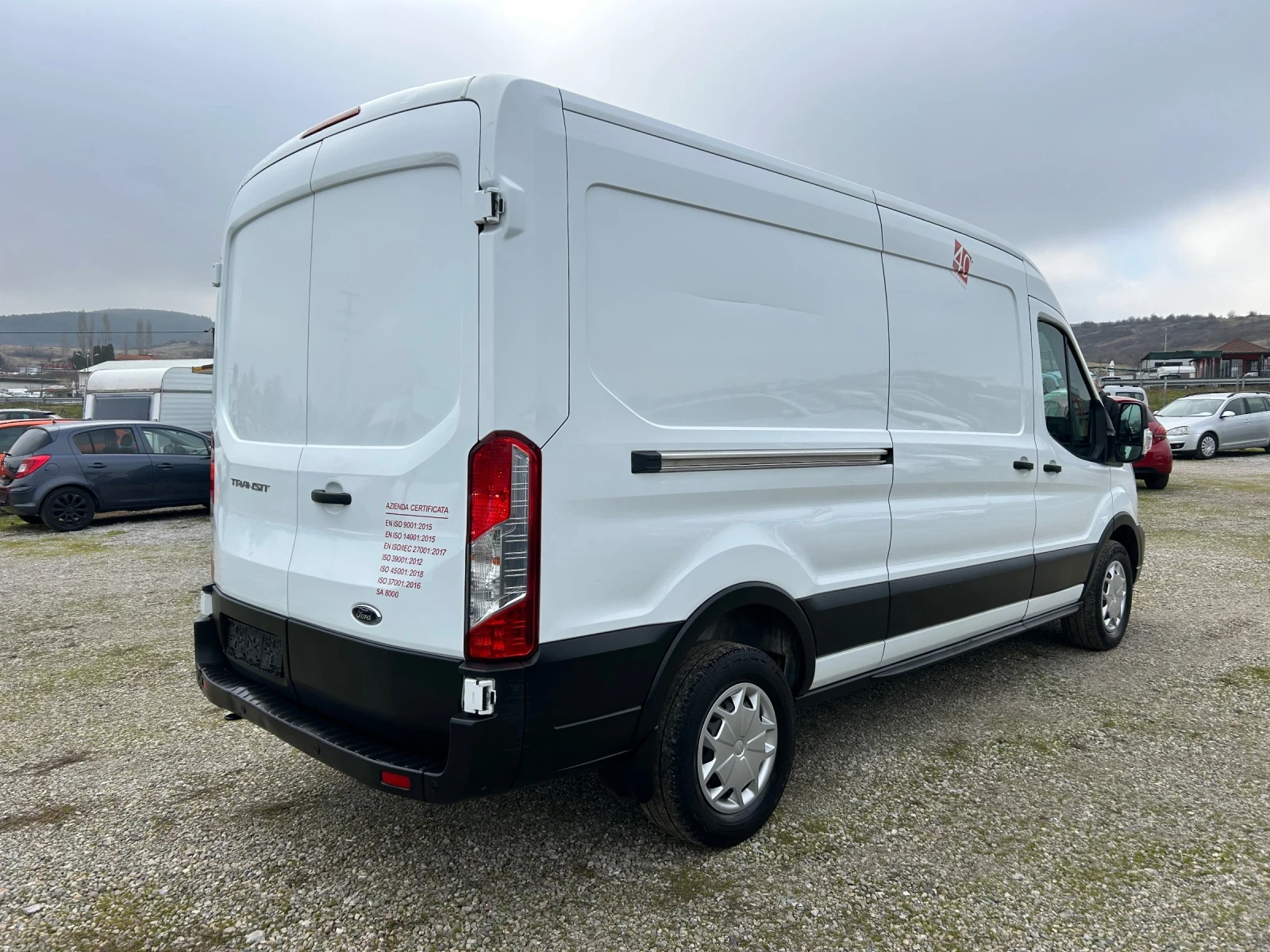 Ford Transit 2.0d 131kc euro6  - изображение 6