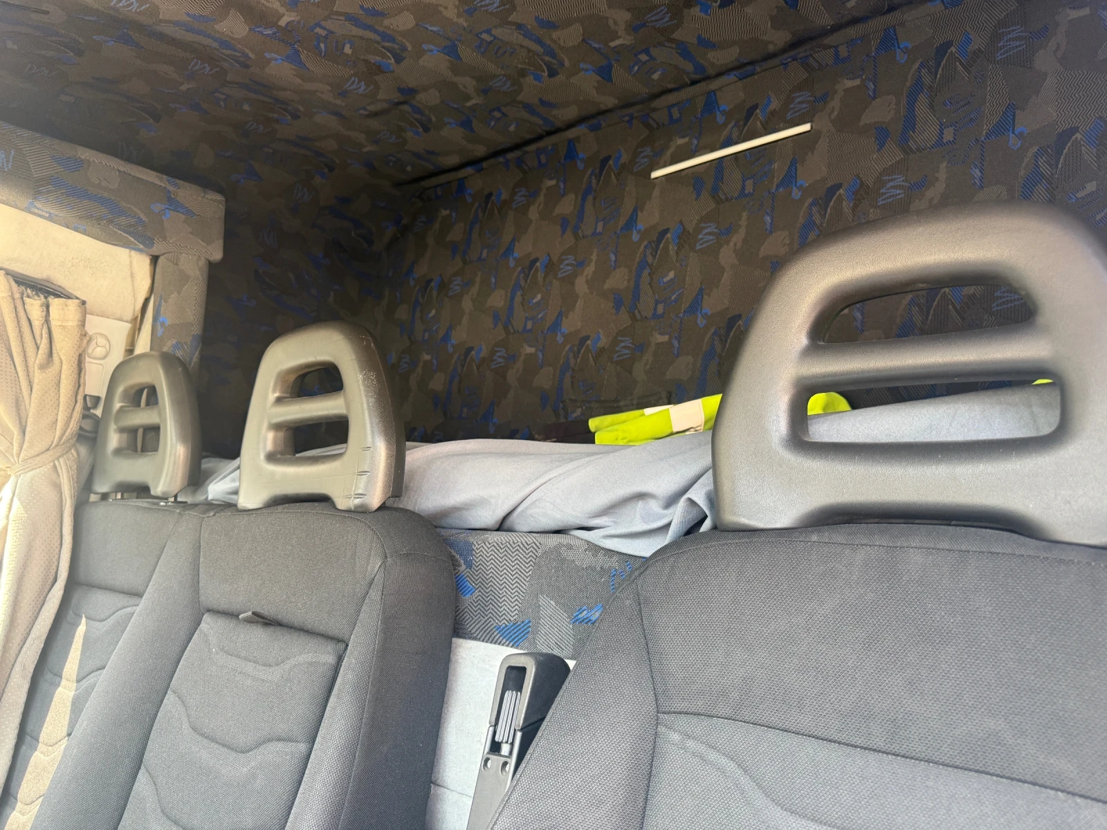 Iveco Daily 3.0d 35-170, снимка 15 - Бусове и автобуси - 53983511