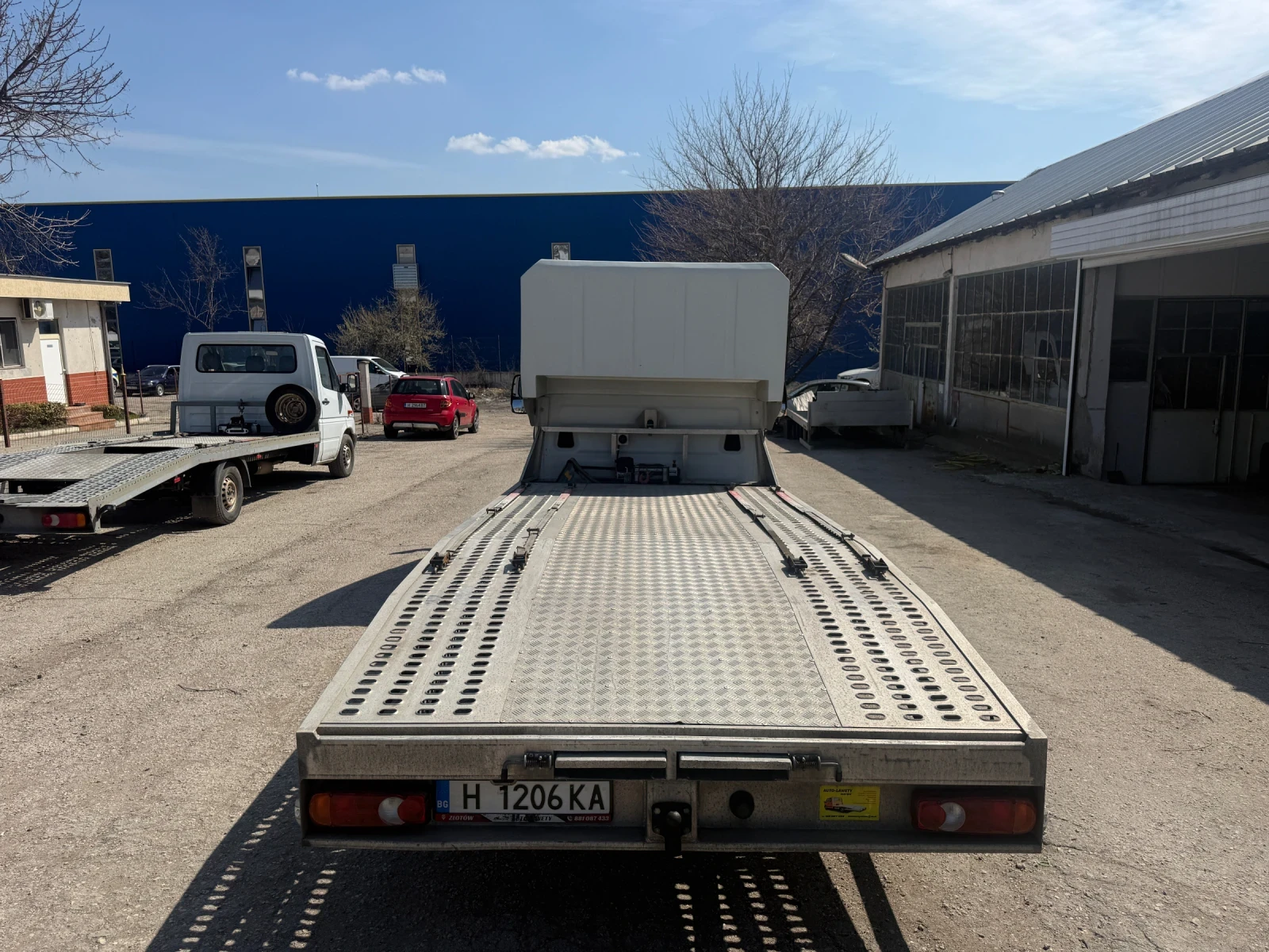 Iveco Daily 3.0d 35-170, снимка 5 - Бусове и автобуси - 53983511