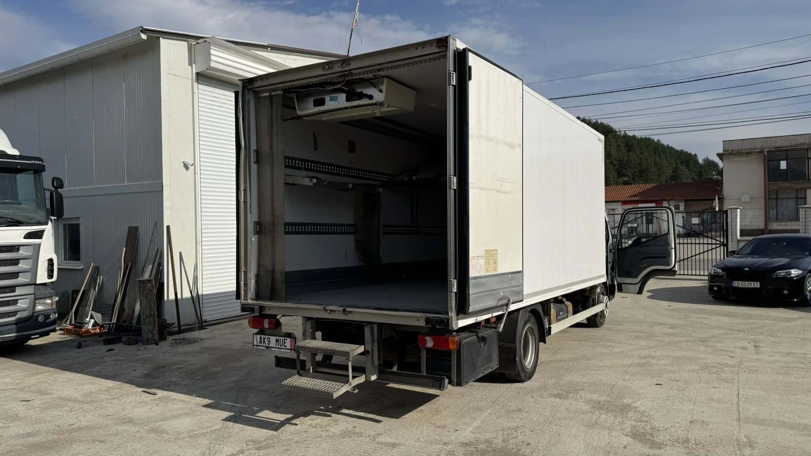 Mitsubishi Fuso ХЛАДИЛЕН, снимка 4 - Камиони - 54251005