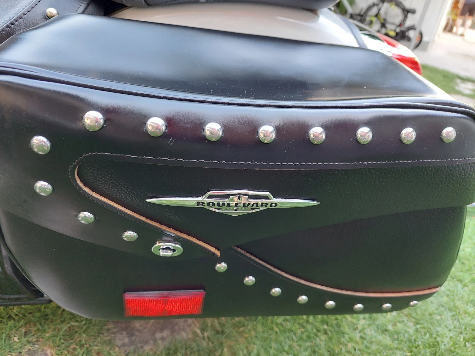 Suzuki Boulevard INTRUDER VL800 US edition | Mobile.bg   13