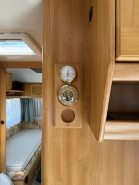 Каравана Knaus Azure, снимка 16