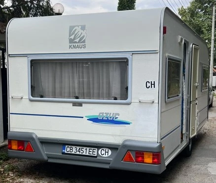 Каравана Knaus Azure, снимка 2 - Каравани и кемпери - 55486247