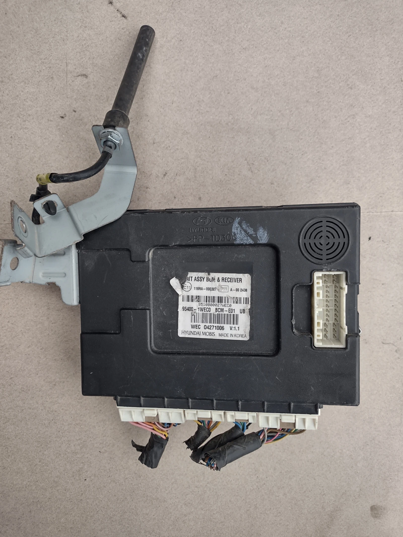 95400-1WEC0  BCM-E01 ����� KIA RIO III 954001WEC0 | Mobile.bg � ����������� 1