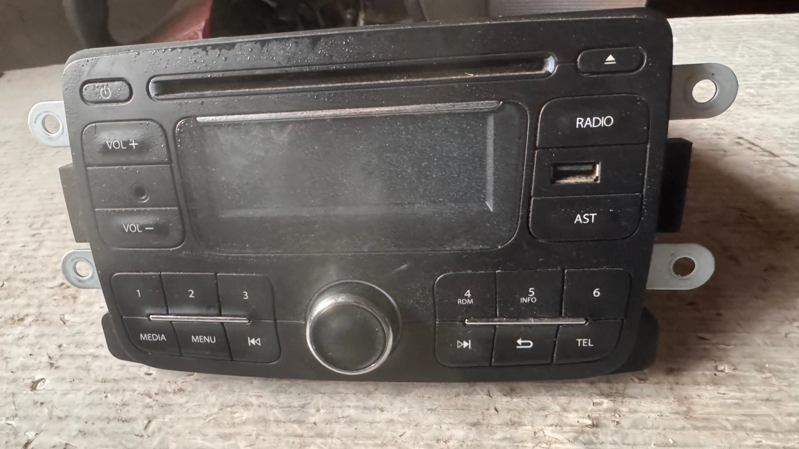   / GPS     Dacia Dokker 2015 - 281157265R / 269779 | Mobile.bg   1