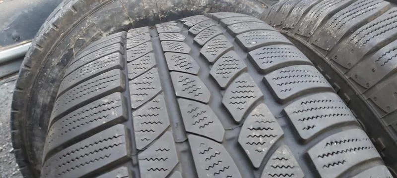 Гуми Зимни 265/60R18, снимка 5 - Гуми и джанти - 31480512