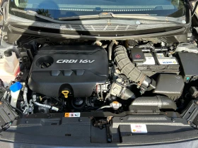 Kia Ceed 1.6CRDI 128K, снимка 15