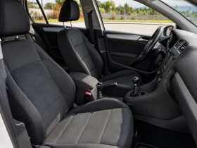 VW Golf 1.6 TDI Highline, снимка 11