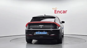 Kia EV6 2022* LONG RANGE AIR* DIS* ОБДУХ* AWD* КРАЙНА ЦЕНА, снимка 4