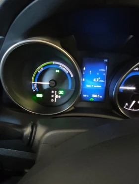 Toyota Auris, снимка 13