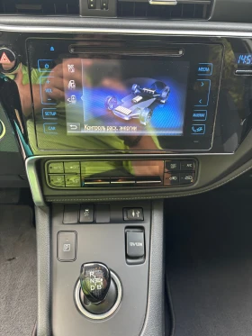 Toyota Auris, снимка 10