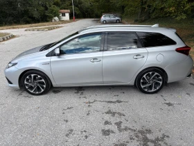 Toyota Auris, снимка 2