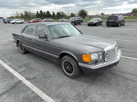 Mercedes-Benz 560 SEL