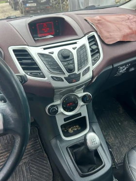 Ford Fiesta 1.6 ДИЗЕЛ, снимка 7