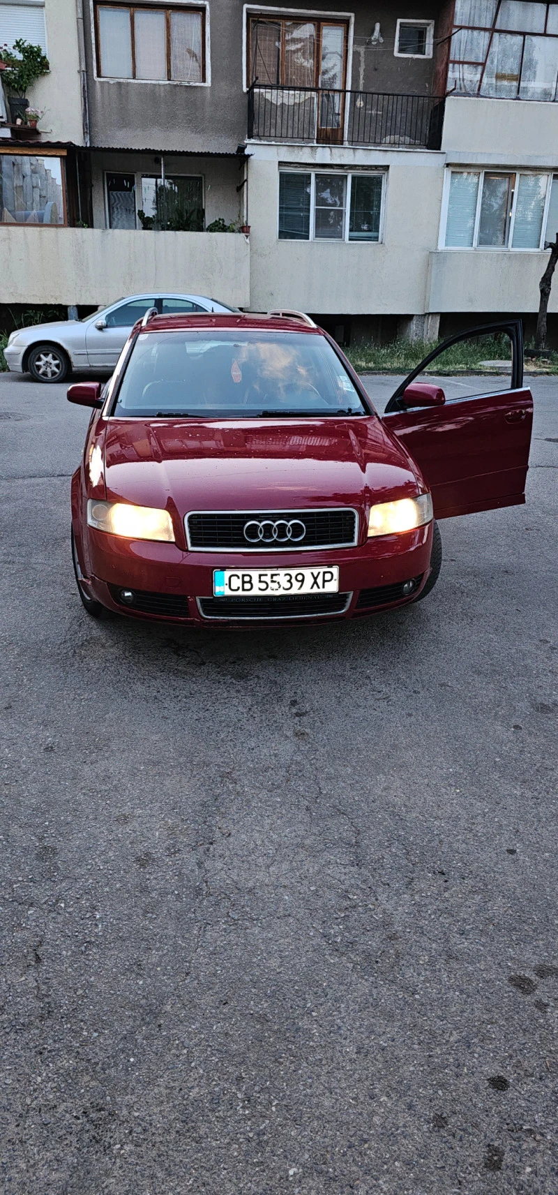 Audi A4, снимка 12 - Автомобили и джипове - 47242912