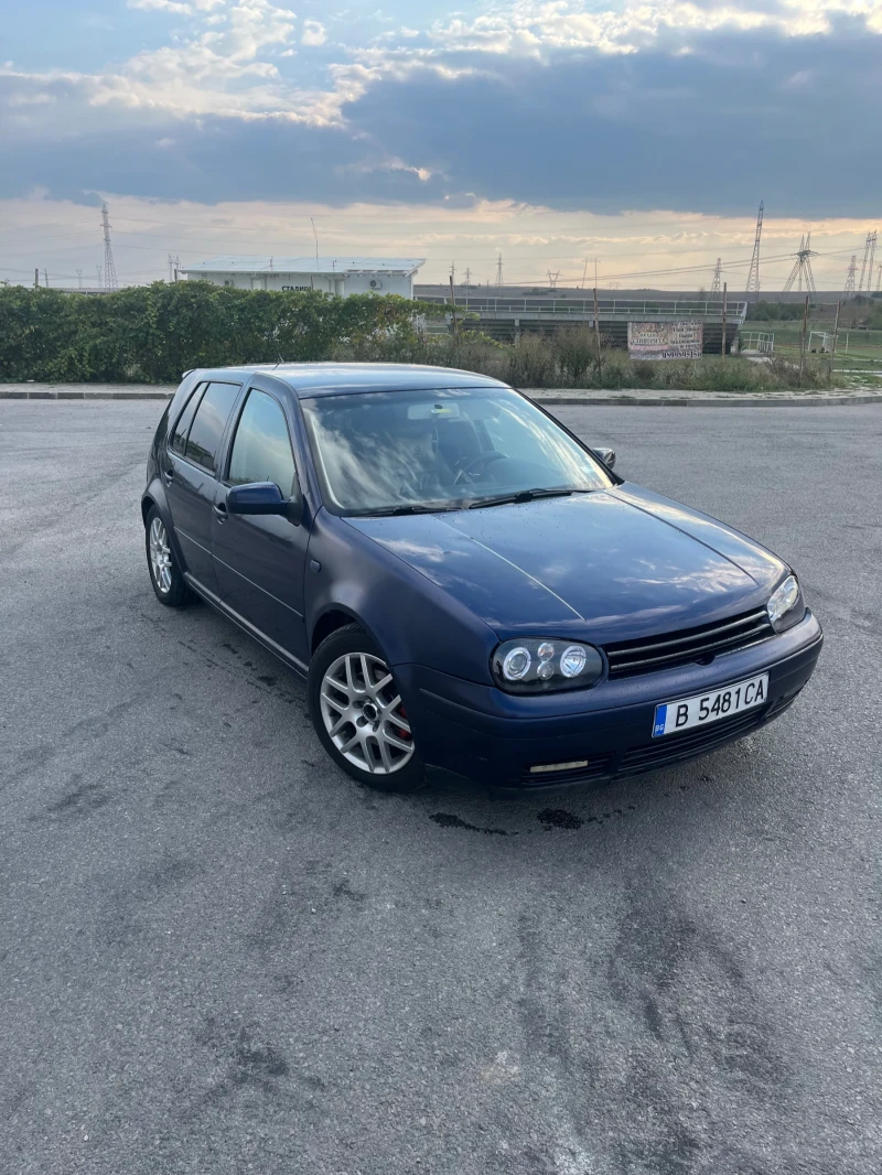 VW Golf 1.8t, снимка 2 - Автомобили и джипове - 47388424