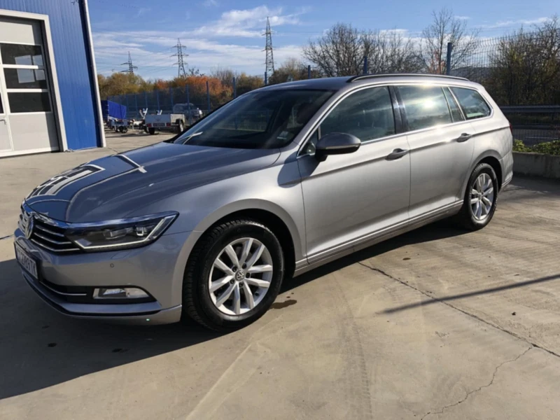 VW Passat B8, снимка 1 - Автомобили и джипове - 48045280