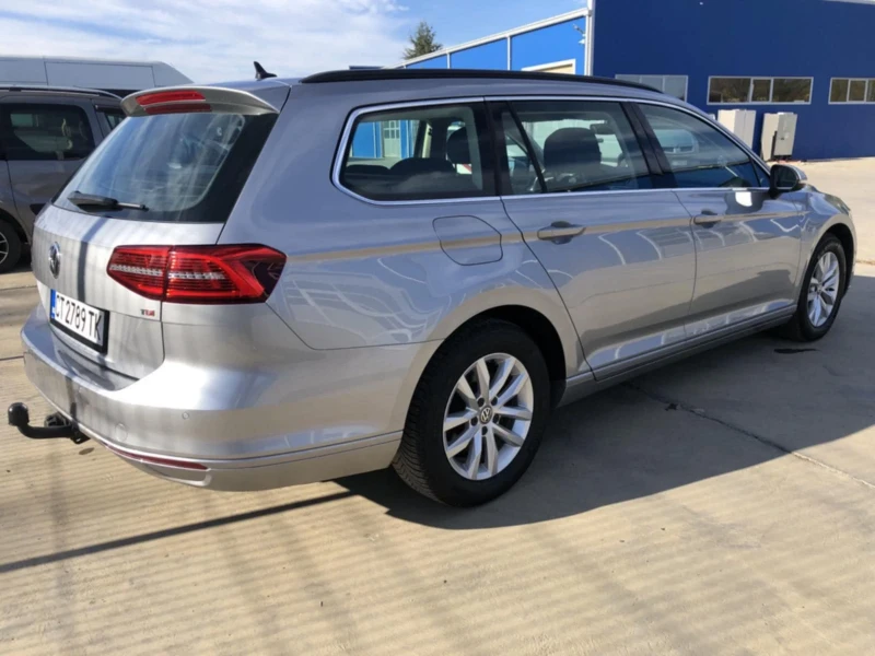 VW Passat B8, снимка 13 - Автомобили и джипове - 48045280