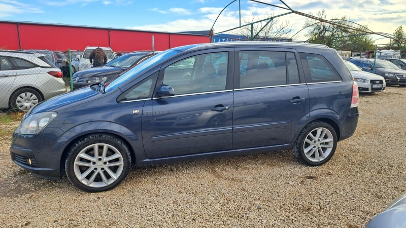 Opel Zafira 1.9CDTI, снимка 4 - Автомобили и джипове - 48066809