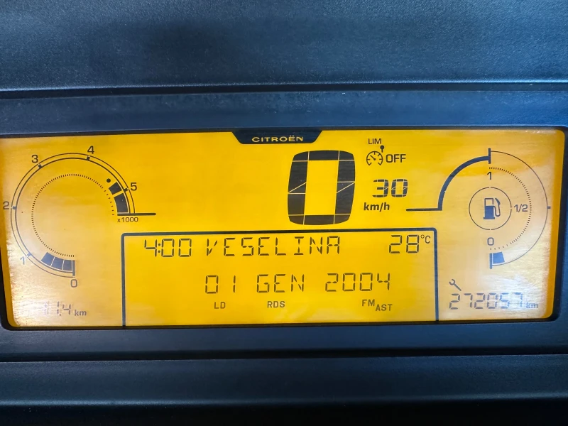 Citroen C4 Picasso 1.6HDI - 7МЕСТА - КЛИМАТРОНИК, снимка 15 - Автомобили и джипове - 50738234