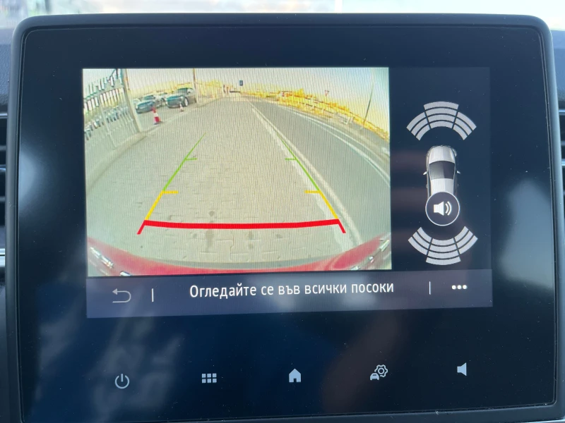 Renault Captur E-tech Hybrid 1.6, снимка 13 - Автомобили и джипове - 52170691