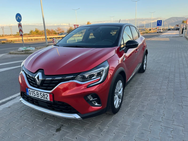 Renault Captur E-tech Hybrid 1.6, снимка 2 - Автомобили и джипове - 52170691