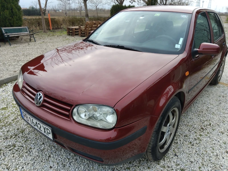 VW Golf 1.6//БЕНЗИН//, снимка 8 - Автомобили и джипове - 52938198