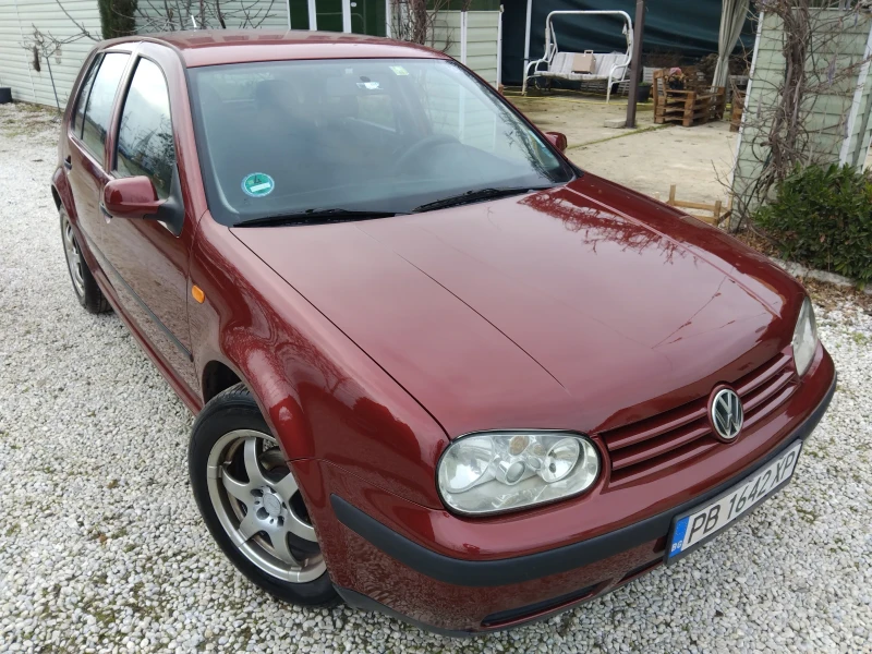 VW Golf 1.6//БЕНЗИН//, снимка 3 - Автомобили и джипове - 52938198