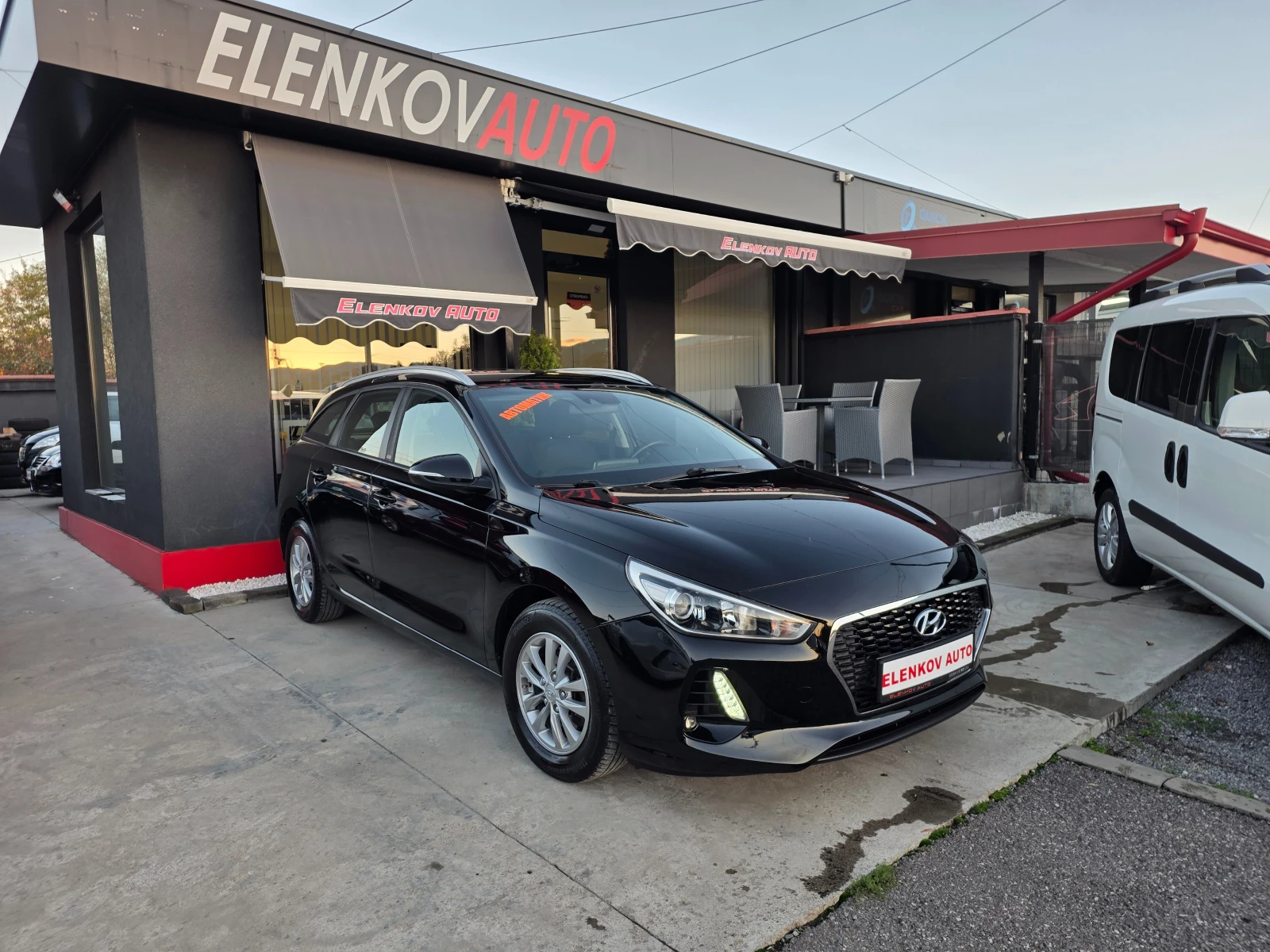 Hyundai I30 1.4I-140к.с EURO 6b-АВТОМАТИК-ШВЕЙЦАРИЯ, снимка 1