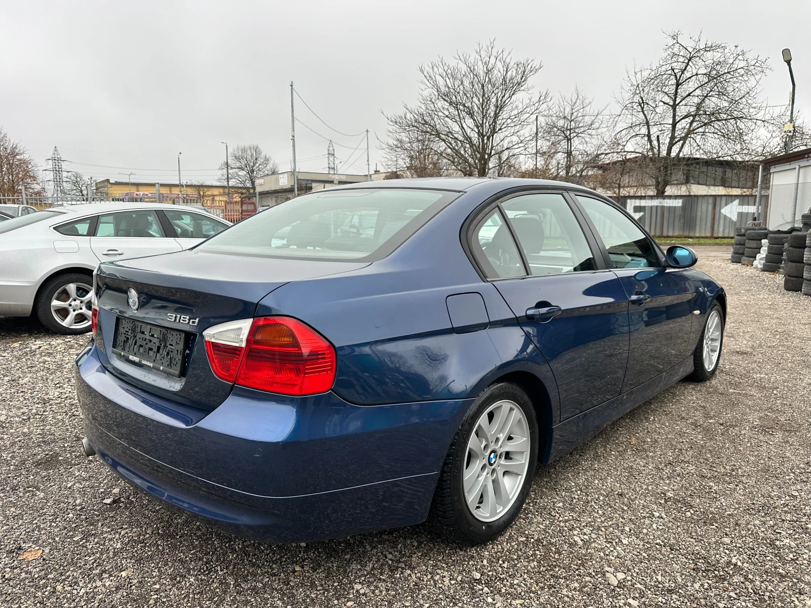 BMW 320 2.0TD 121kc - изображение 3