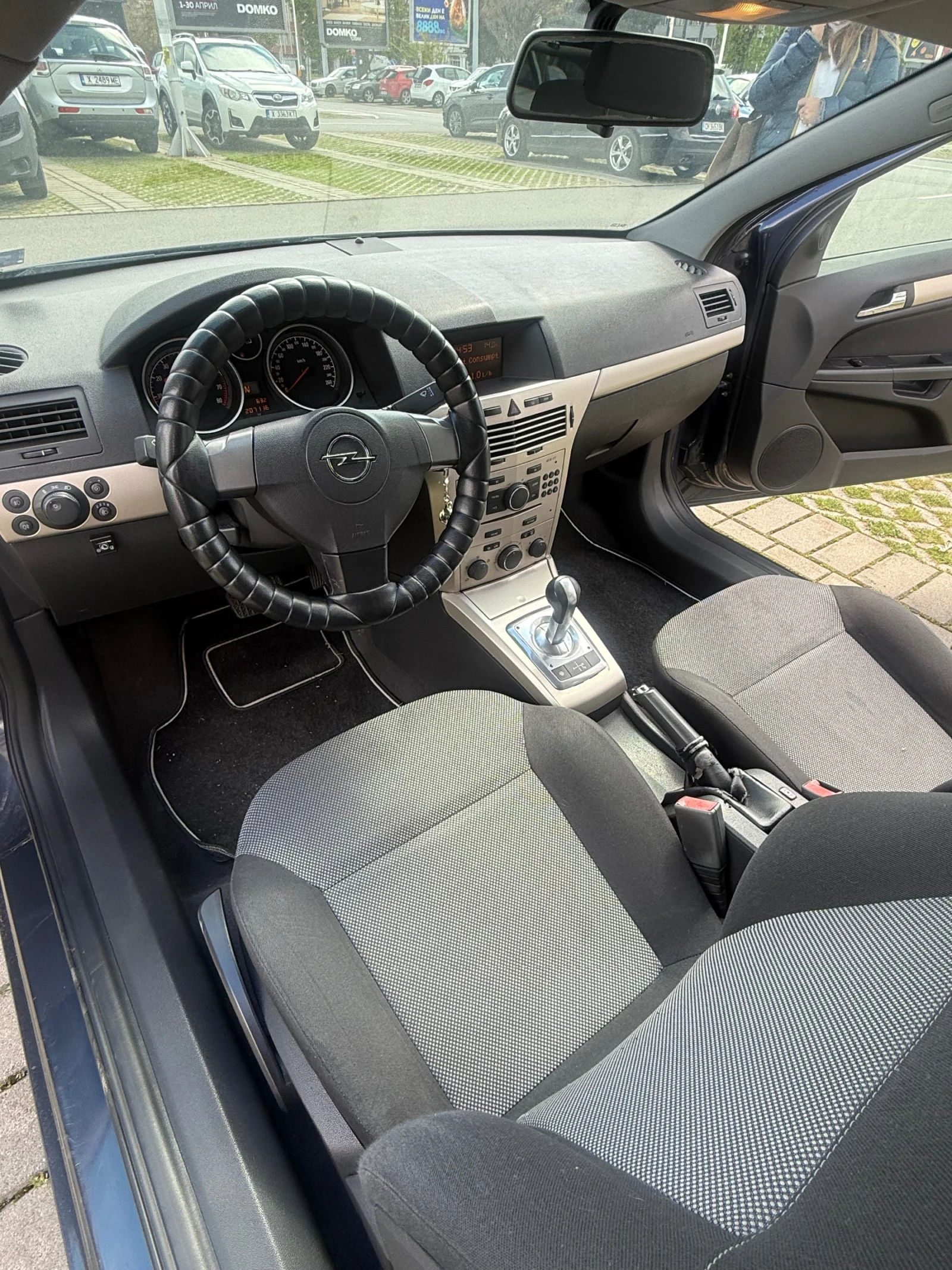 Opel Astra GTC 1.6 * газ/бензин * автоматик - изображение 6