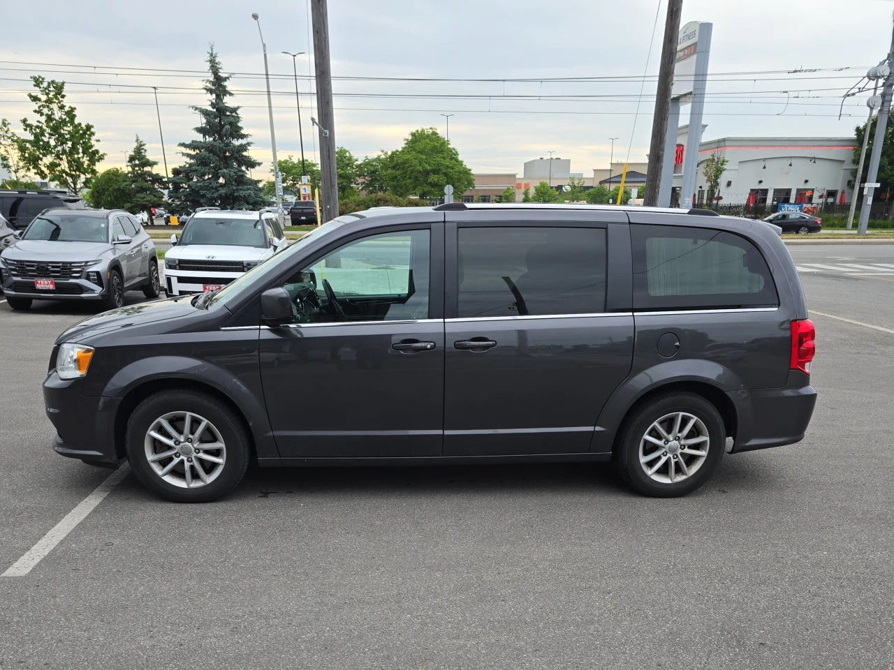 Dodge Caravan CARFAX* АВТОФИНАНСИРАНЕ* БЕЗ ПЪРВОНАЧАЛНА ВНОСКА*  - изображение 2