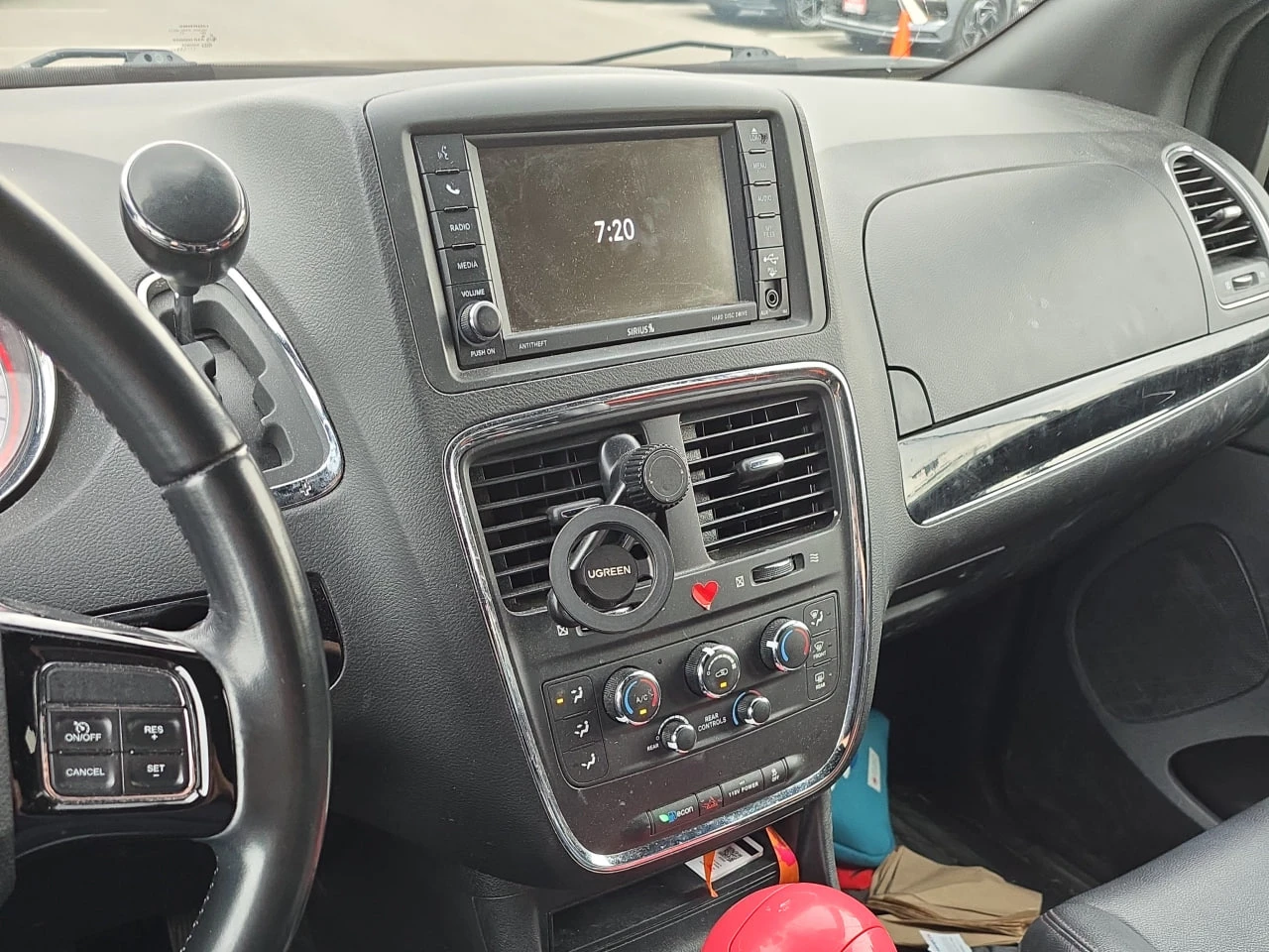 Dodge Caravan CARFAX* АВТОФИНАНСИРАНЕ* БЕЗ ПЪРВОНАЧАЛНА ВНОСКА*  - изображение 8