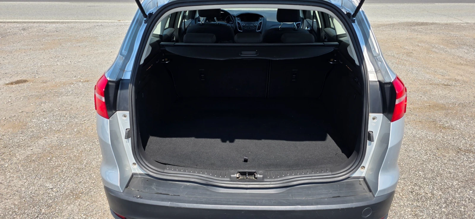 Ford Focus 1.5 Tdci-Titanium-Automato-120hp - изображение 6