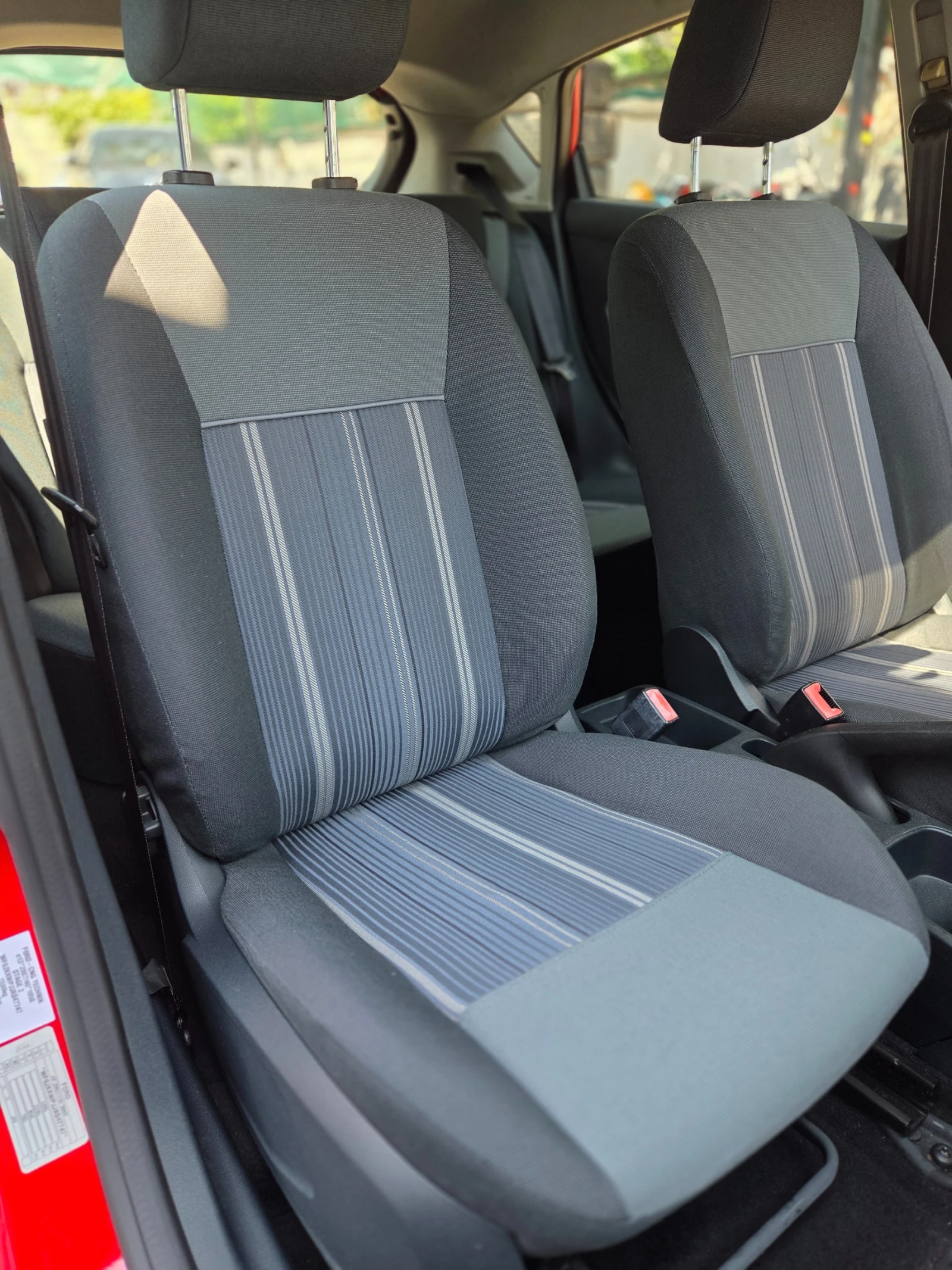 Ford Fiesta 1.4i Газов инж. ОТЛИЧНА - изображение 6