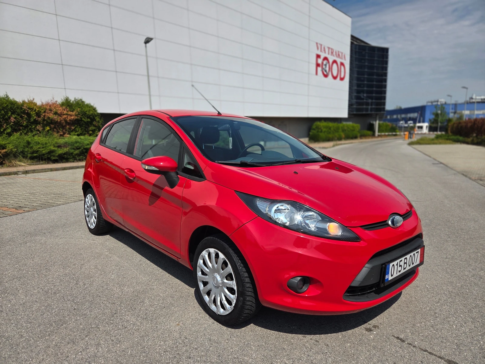 Ford Fiesta 1.4i Газов инж. ОТЛИЧНА - изображение 2