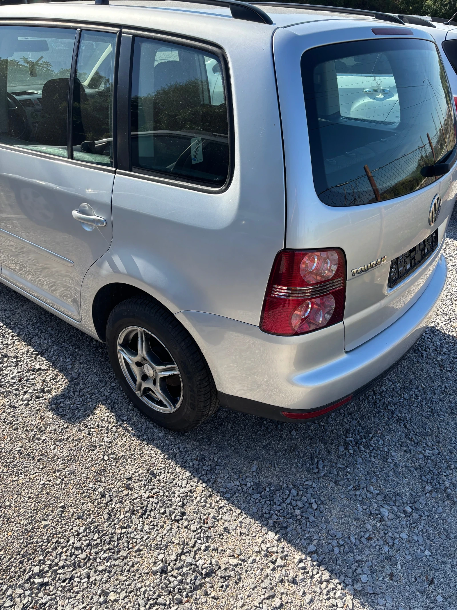 VW Touran 1.9tdi 6+ 1 - изображение 5