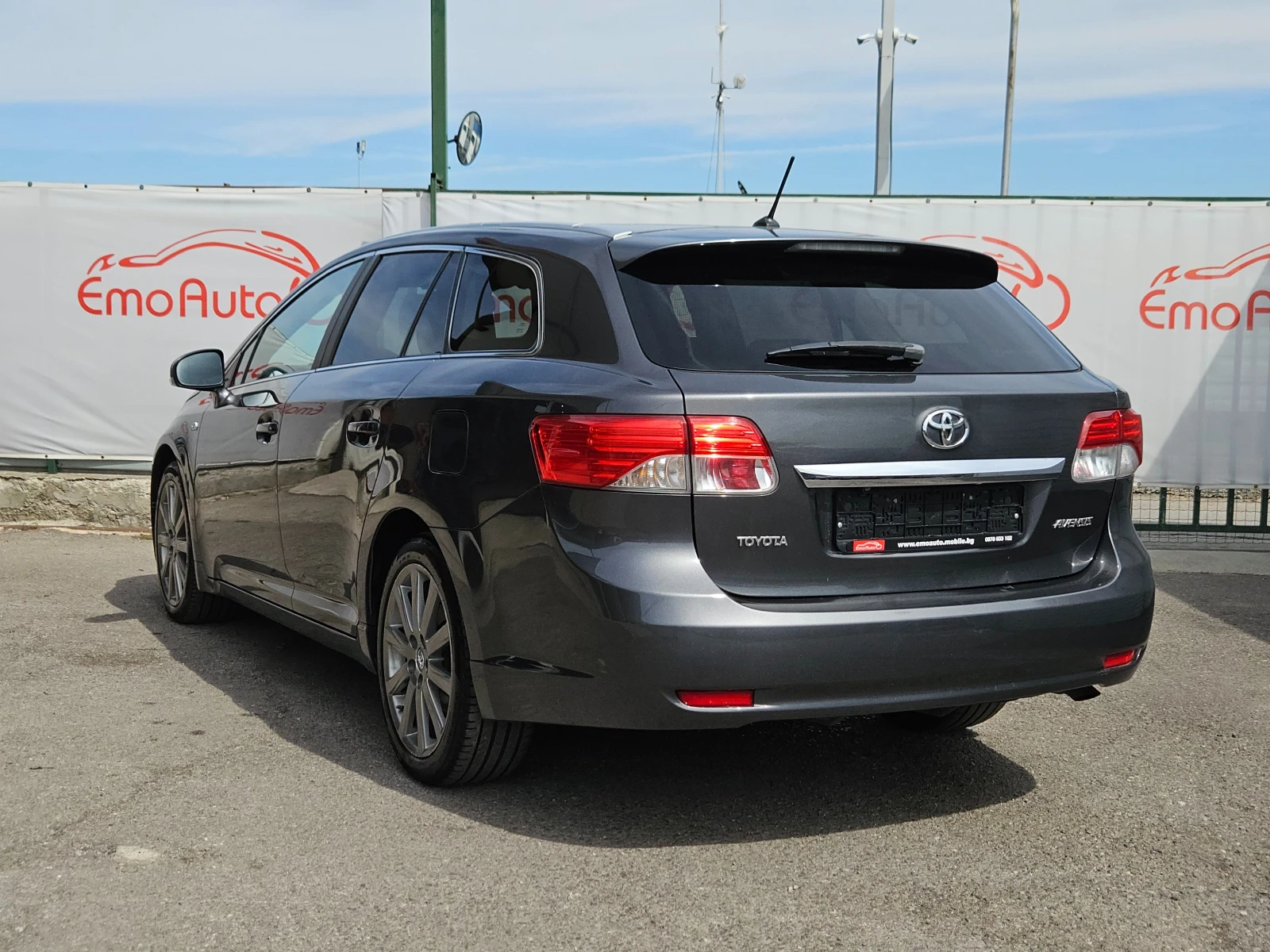 Toyota Avensis 2.2D/FACELIFT/150k.c/ACC/NAVI/БЛУТУТ/EURO 5B/ТОП - изображение 5