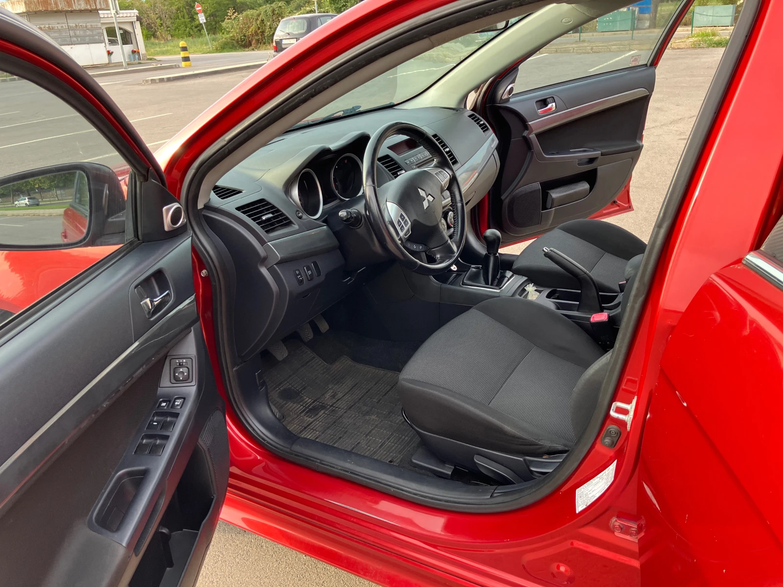 Mitsubishi Lancer 1.8 MIVEC - изображение 10