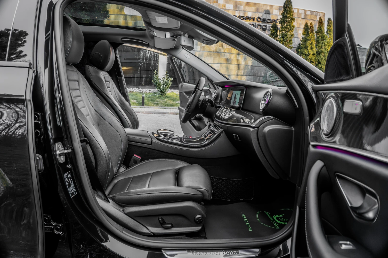 Mercedes-Benz E 220 d* BRABUS LIMITED* BLACK SERIES* 360CAM* CARBON*  | Mobile.bg � ����������� 12