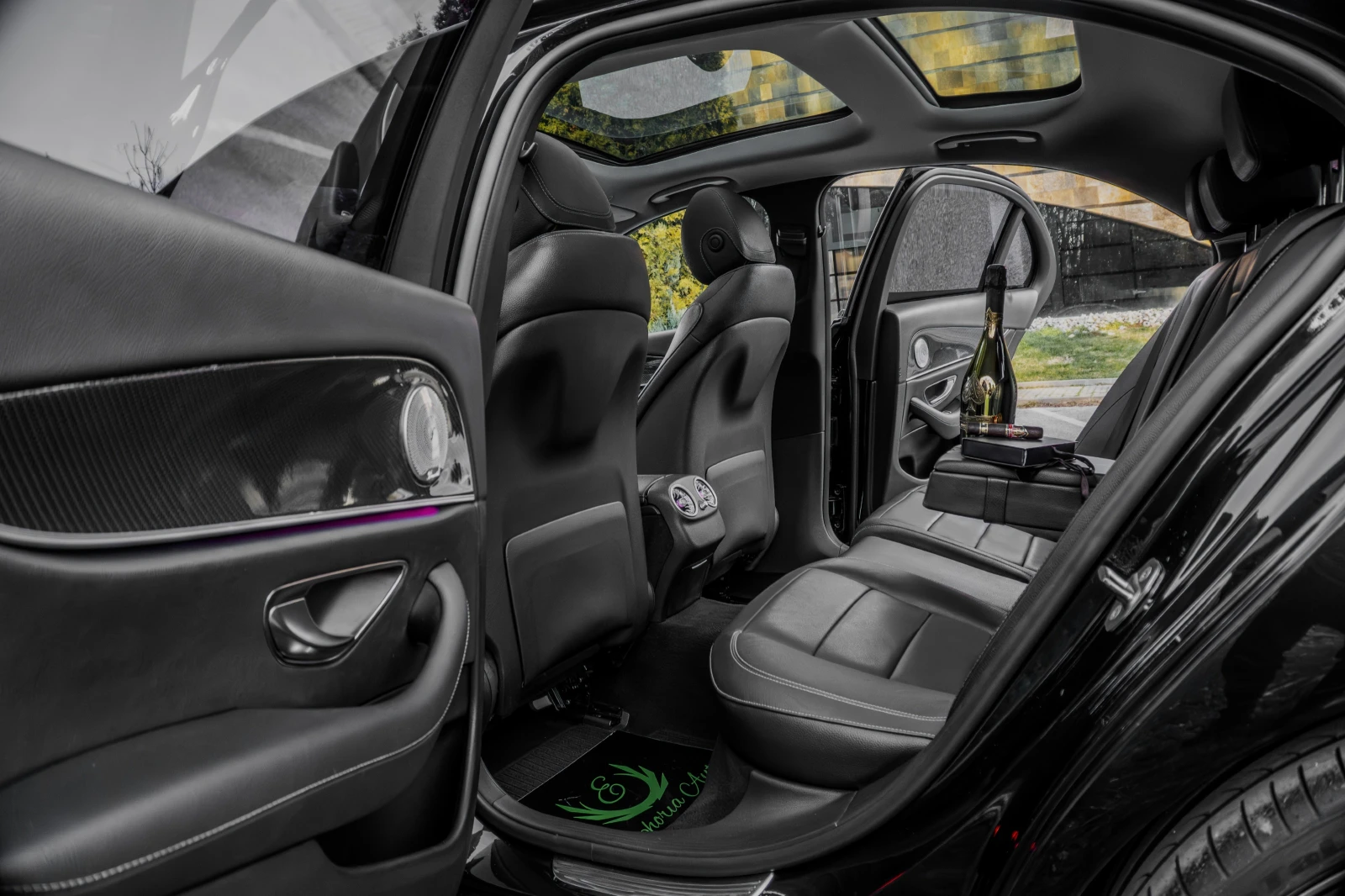 Mercedes-Benz E 220 d* BRABUS LIMITED* BLACK SERIES* 360CAM* CARBON*  - изображение 10