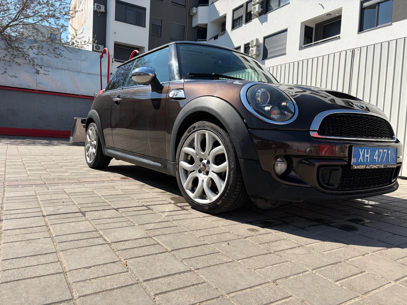 Mini Cooper s, снимка 2 - Автомобили и джипове - 54248652