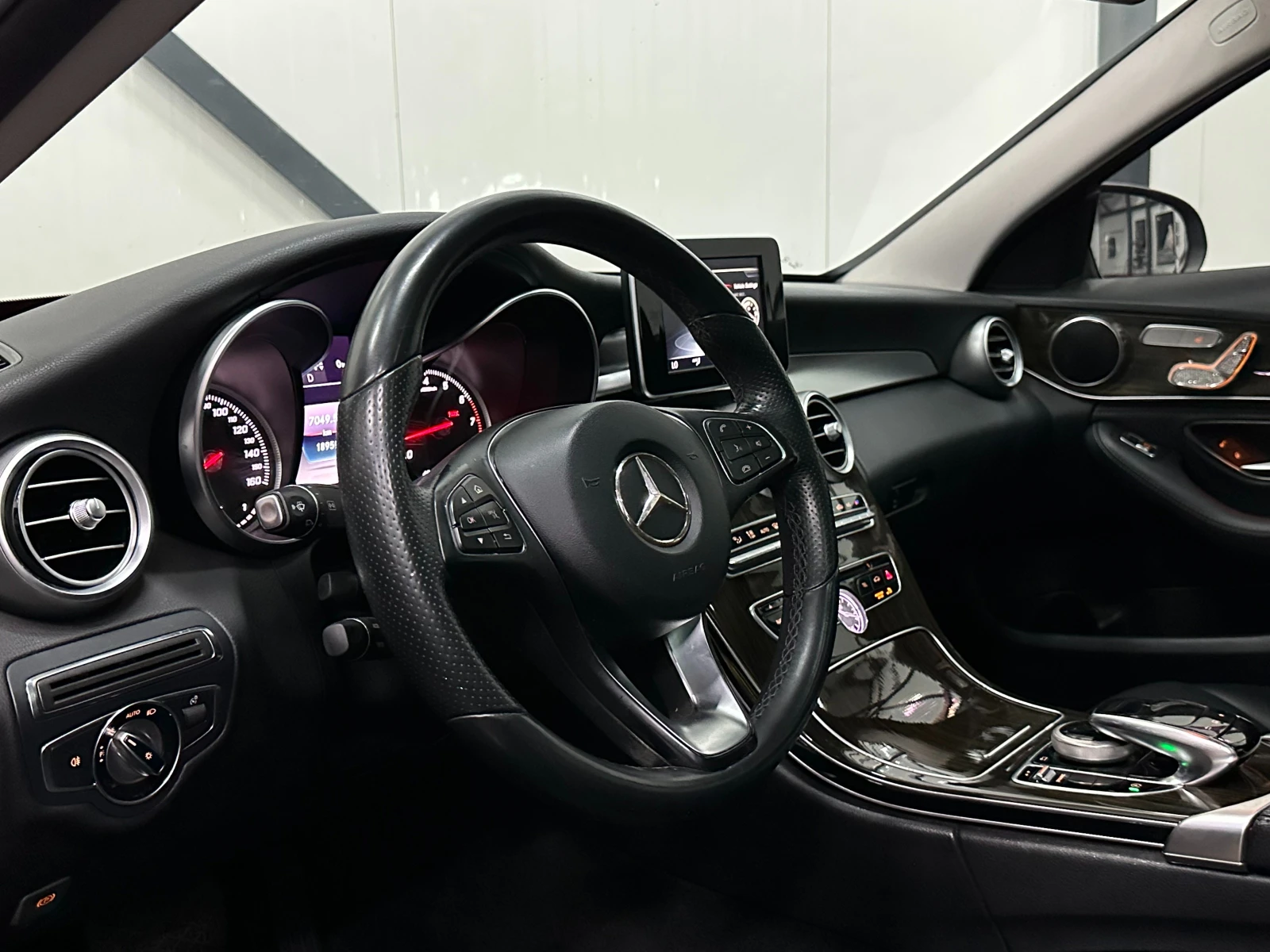 Mercedes-Benz C 300 * AMG LINE* 4MATIC* �������* ������ �����*  | Mobile.bg � ����������� 9