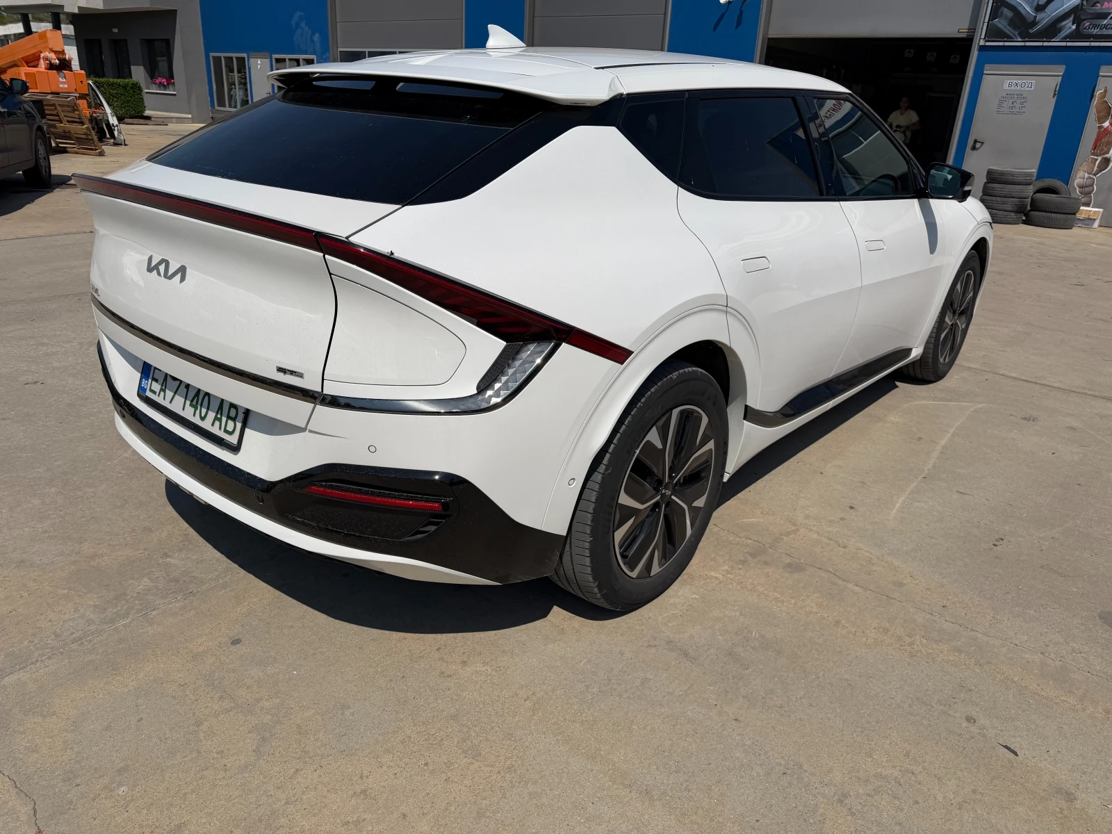 Kia EV6 GT-line RWD, снимка 5 - Автомобили и джипове - 54967579