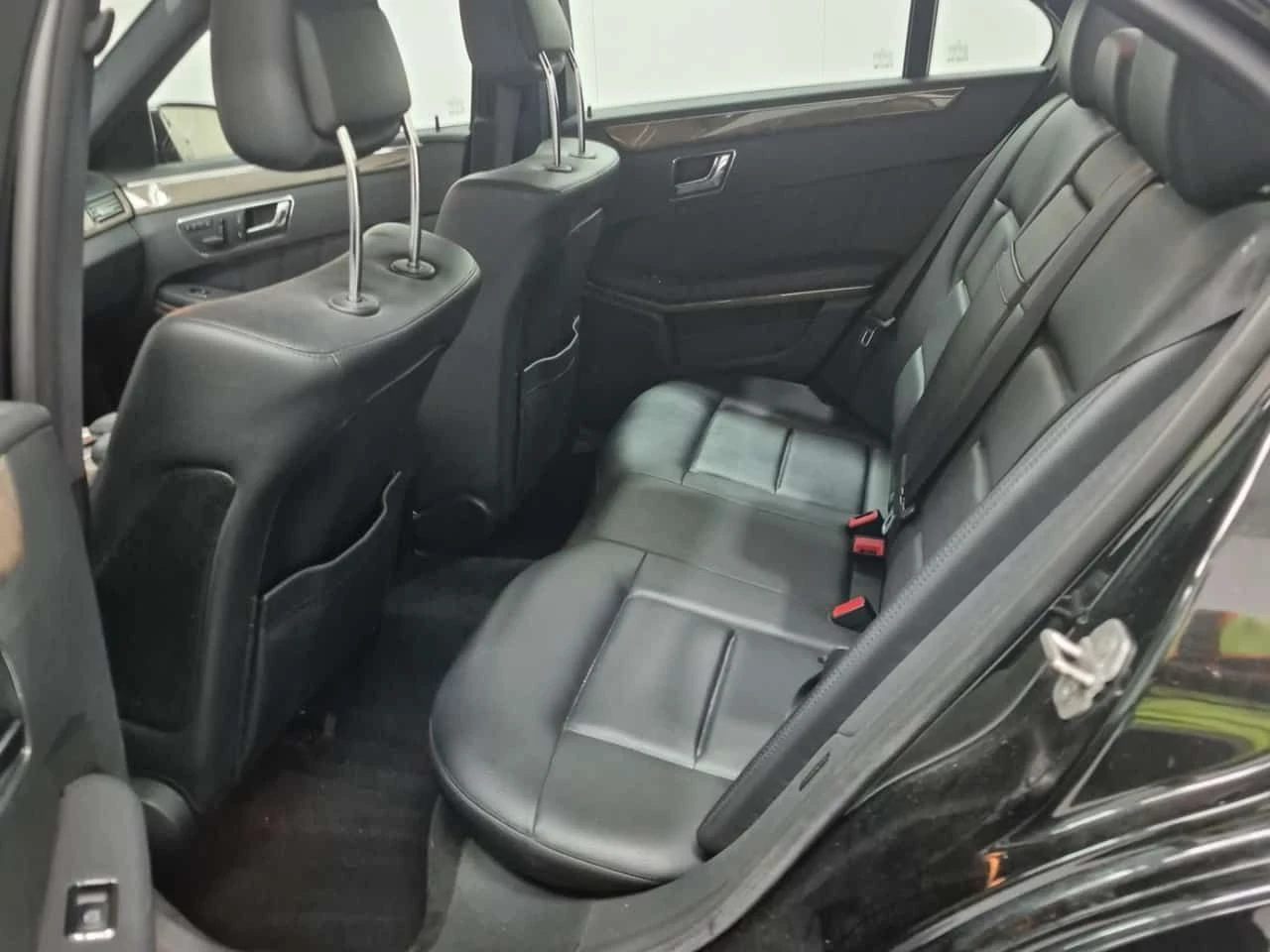 Mercedes-Benz E 350 * LUXURY * 3.5 V6 * CARFAX * , снимка 10 - Автомобили и джипове - 55517296
