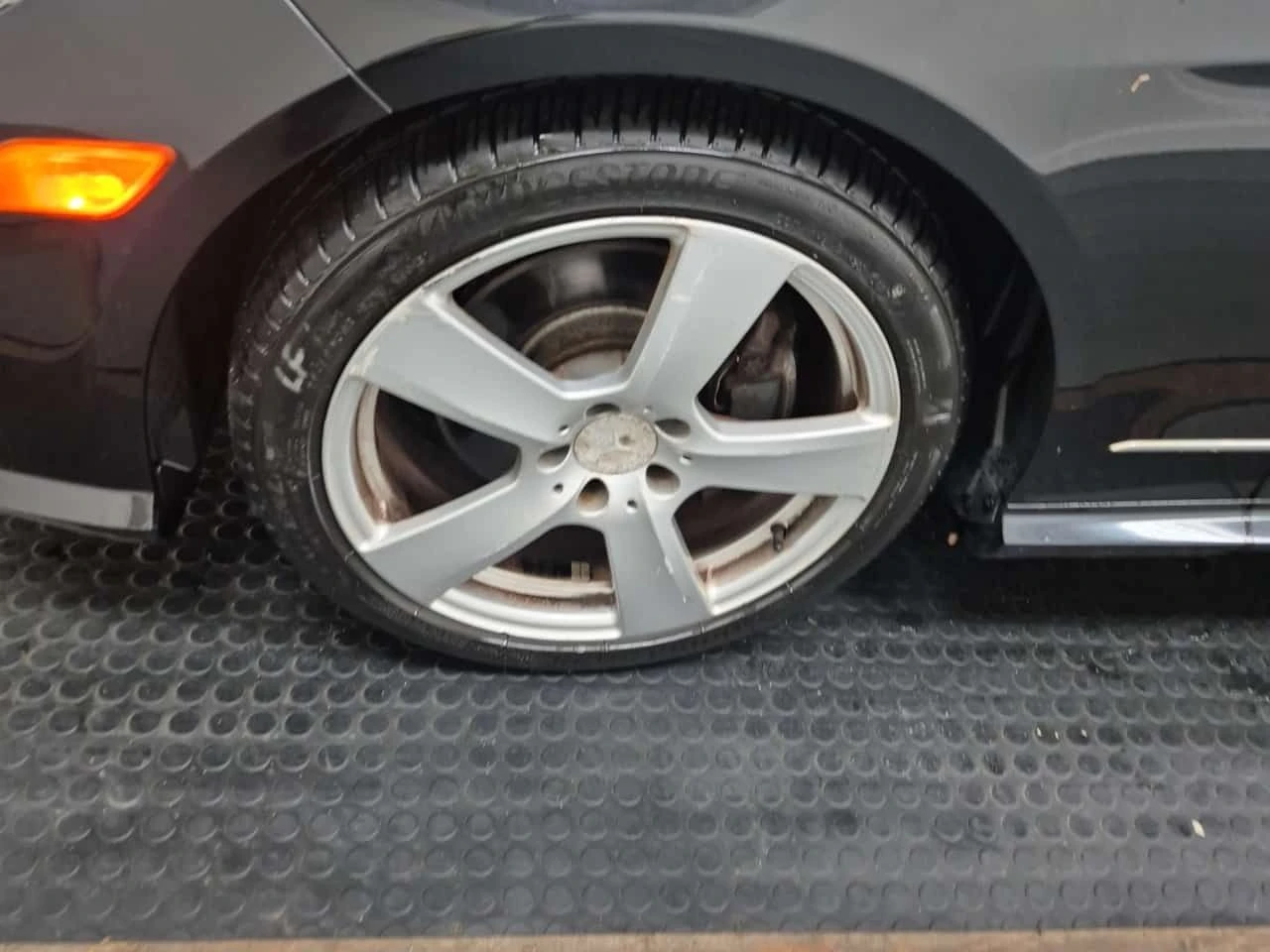 Mercedes-Benz E 350 * LUXURY * 3.5 V6 * CARFAX * , снимка 14 - Автомобили и джипове - 55517296