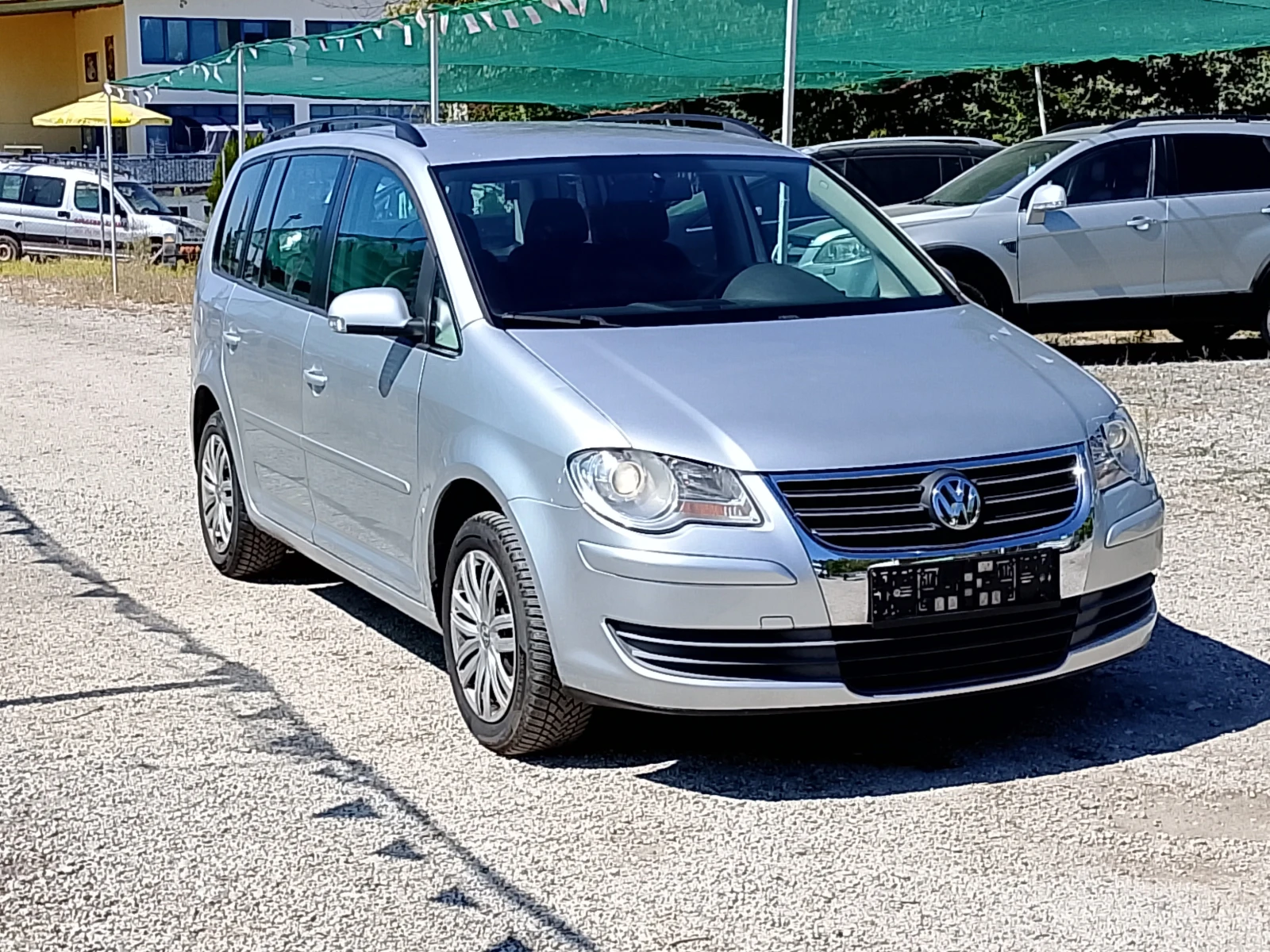 VW Touran 1.9-105кс-КЛИМАТРОНИК